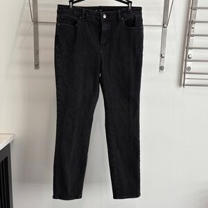 Elegant Black Straight Leg Women's Jeans